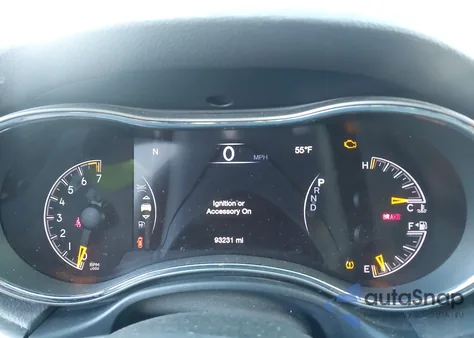 2019 Jeep Grand Cherokee Limited 4X2 z USA, uszkodzony, nr VIN 1C4RJEBG8KC851332